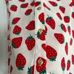Strawberry Button Up Top 🍓